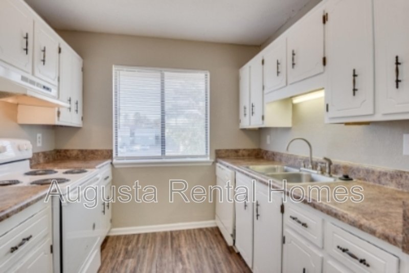 2449C Jennings Road property image