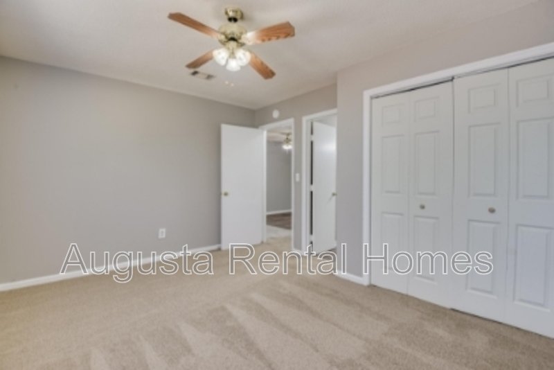 2449C Jennings Road property image