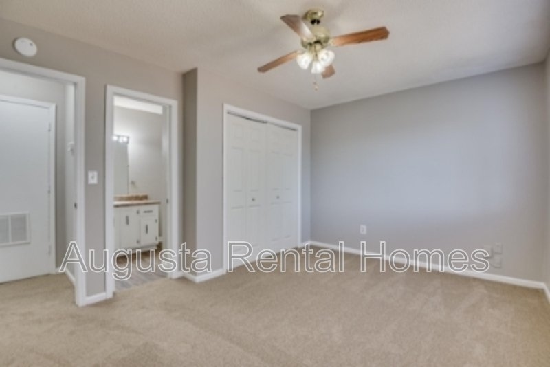 2449C Jennings Road property image
