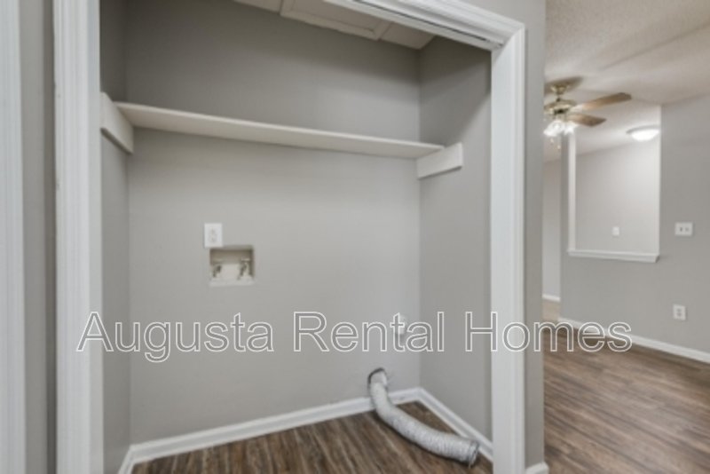 2449C Jennings Road property image