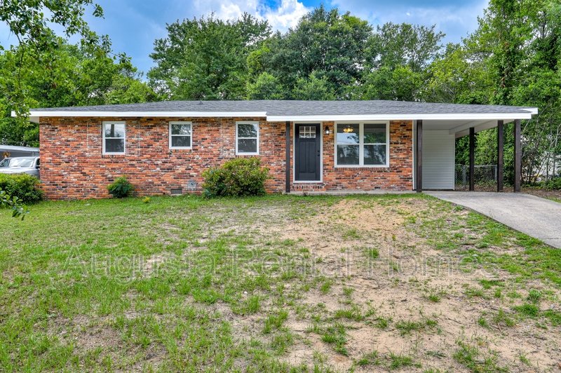 1406 Ridgewood Drive property image