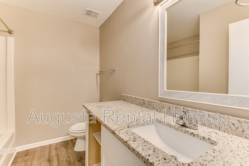 140 Chalet North Boulevard - 140 property image