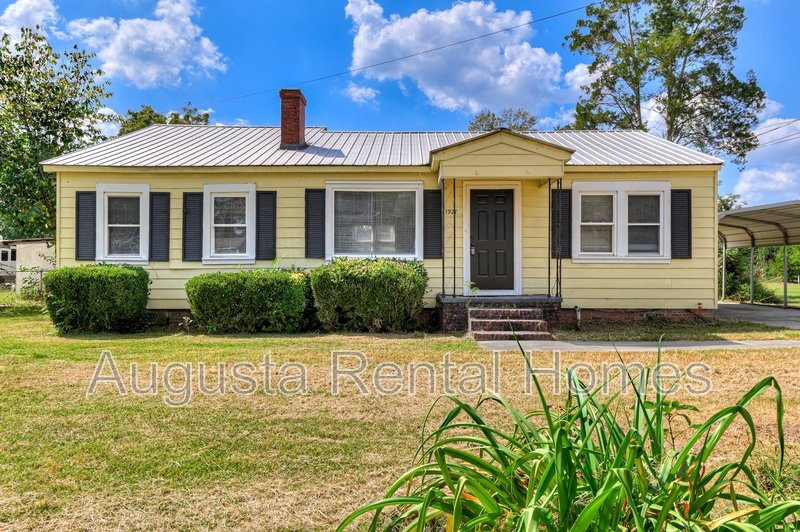 1927 Lionel Street property image