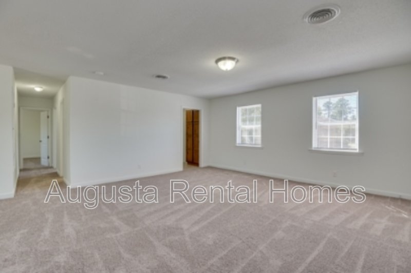 2905 Arrowhead Drive - G4 property image