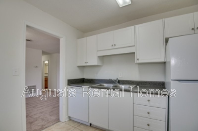 2905 Arrowhead Drive - G4 property image