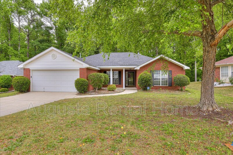 690 Monroe Street property image