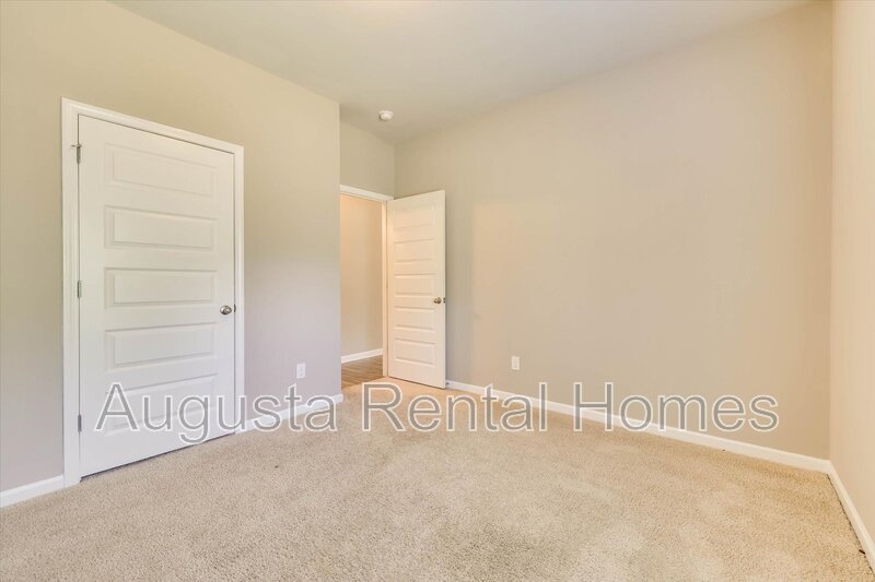 5054 Vine Lane property image