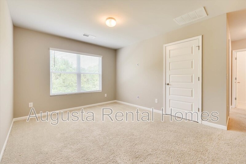 5054 Vine Lane property image