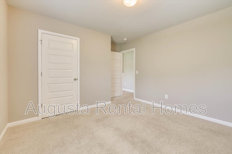 5054 Vine Lane property image