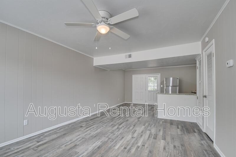 2511 Cascade Drive - 1A property image