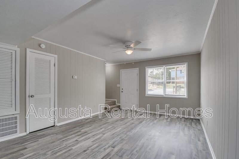 2511 Cascade Drive - 1A property image