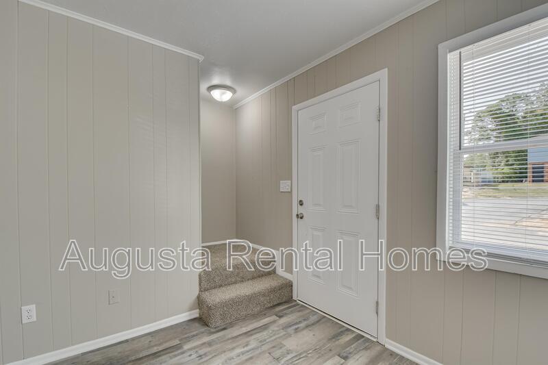 2511 Cascade Drive - 1A property image