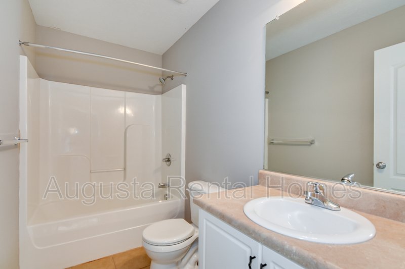 733 Keyes Drive property image