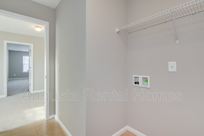 733 Keyes Drive property image