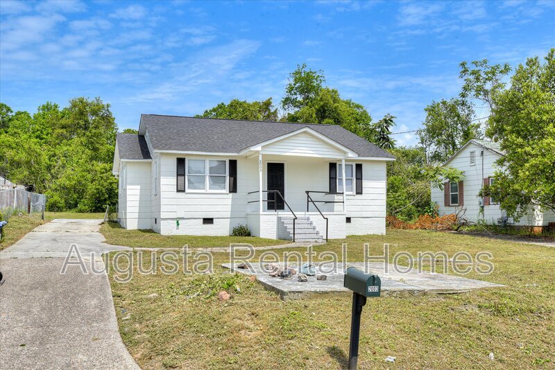 2003 Ryan Road property image