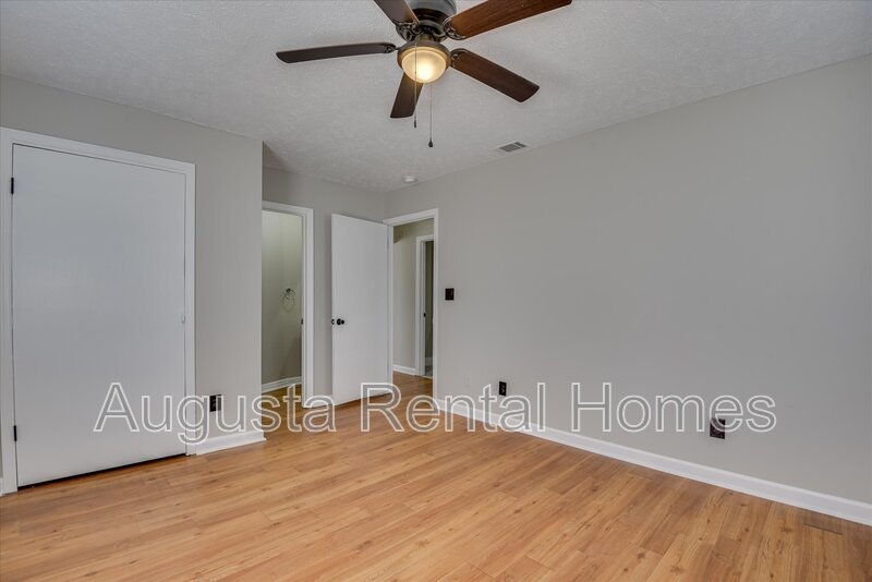 2003 Ryan Road property image