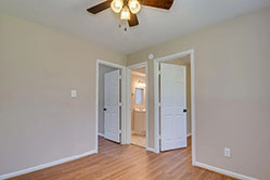 Cedar Pines Apartments Townhouse 4